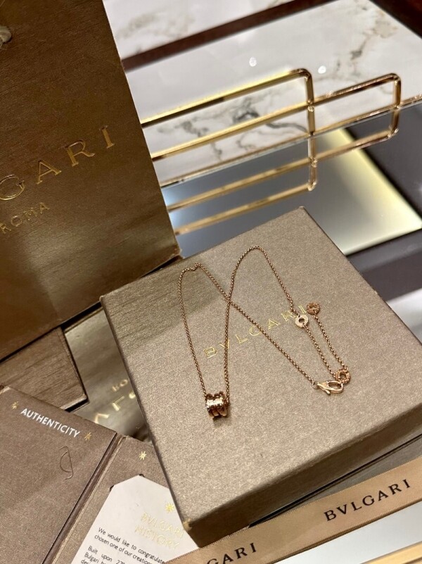 불가리 BVLGARI 패션 커플 스프링 펜던트 목걸이